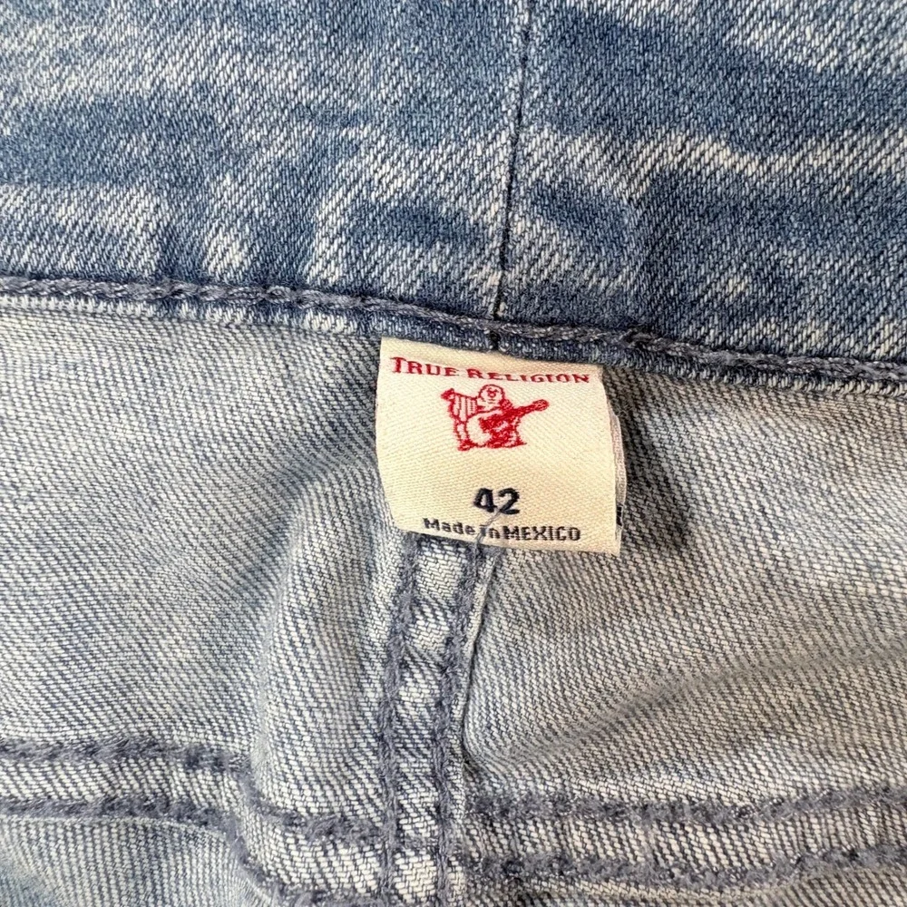 True Religion Geno Relaxed Slim Moto Jeans Mens 42 Light Wash Blue Ribbed Knee